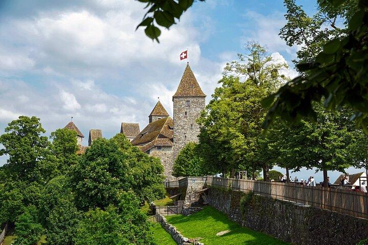 Private Direct Transfer From Milan to Zurich