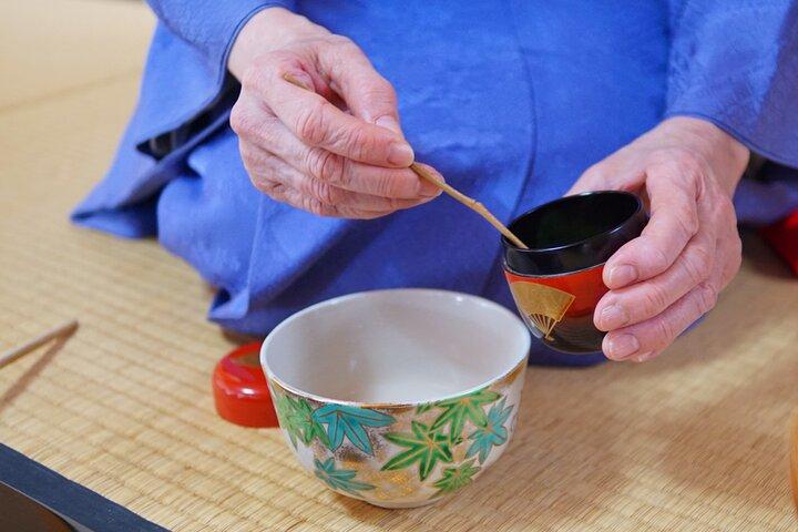 Tokyo Tea Ceremony Class at a Traditional Tea Room