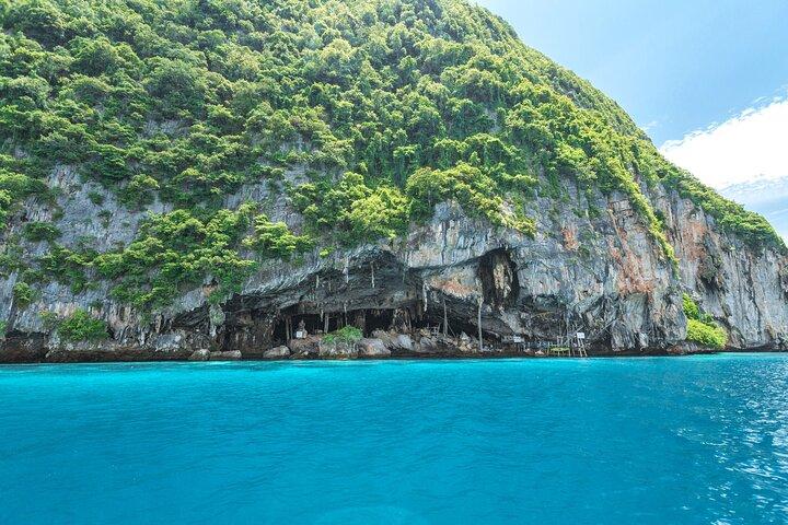 Private Phi Phi Islands & Bamboo Full Day Tour with snorkeling
