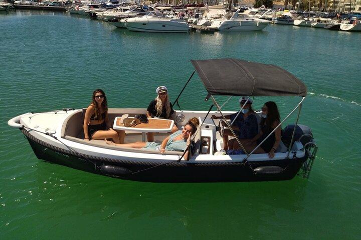 Boat Rental Without License in Benalmádena