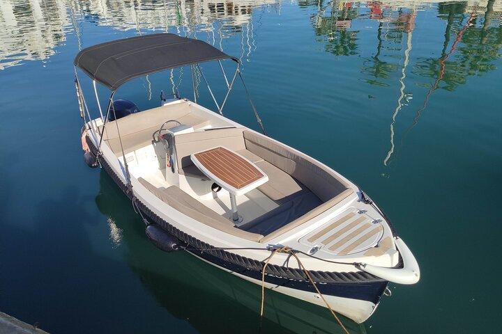 Boat Rental Without License in Benalmádena