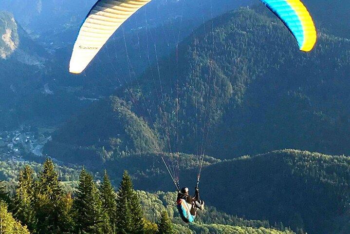 Tandem Paragliding Tour in Alanya with Roundtrip Transfer