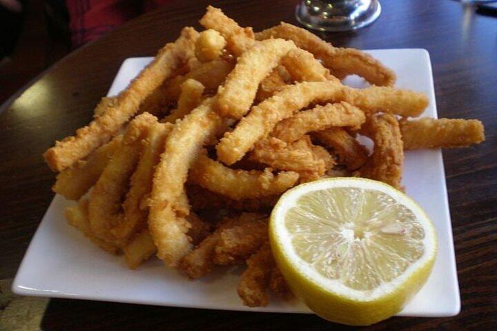 Bayonne Food Tour: Journey Through Flavors (with food and drinks)