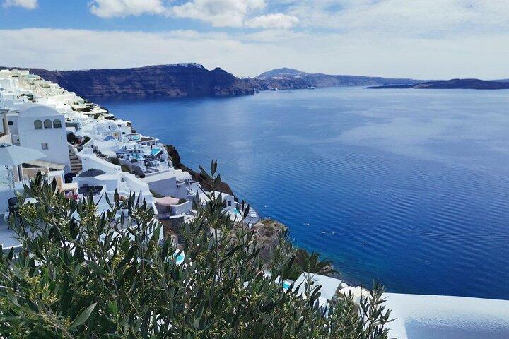 Santorini Private Island Tour & Winery Lunch at Domaine Sigalas