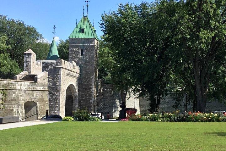 Old Quebec City Private Walking Tour : History and Nature