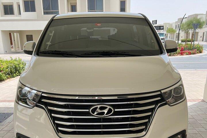 Private Minivan Arrival or Departure Transfer Dubai Airport DXB