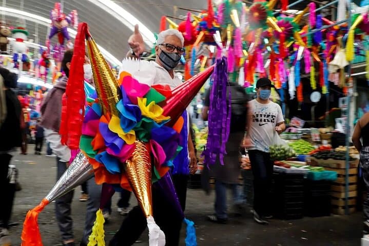 Mexican Flavor Route - Tacos, Chocolate & Desserts in Mexico City