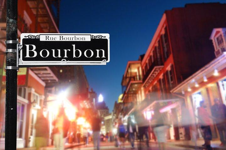 New Orleans Haunted Pub Crawl: Ghosts & French Quarter Nightlife