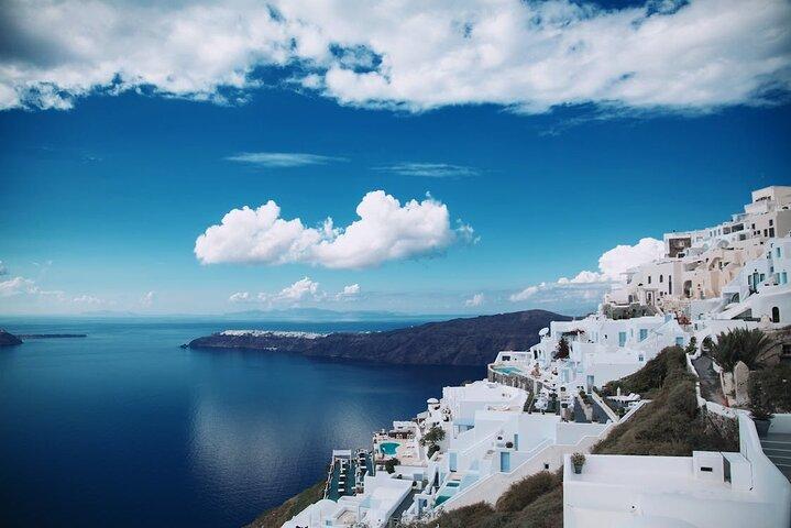 Personalized Instagram Tour of Santorini