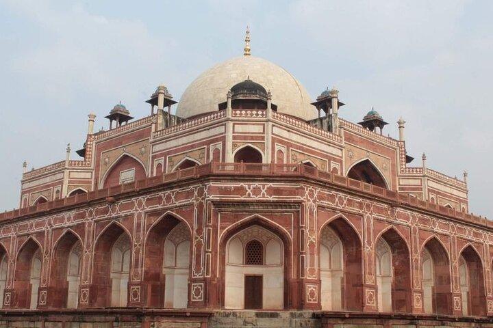 From Delhi : Private Full Day Old and New Delhi City Tour