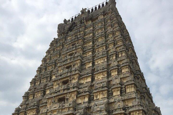 One-Day Sacred Temples Tour: Chennai to Kanchipuram & Vellore
