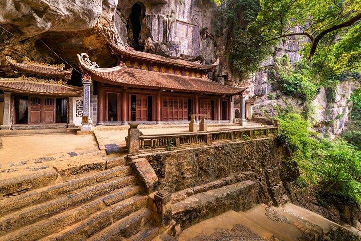 Full Day Private Tour in Ninh Binh(Trang An-Bich Dong-Mua Cave)