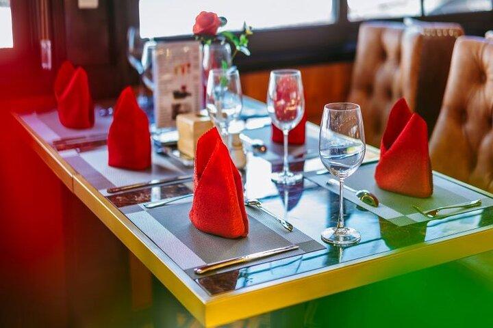 Halong Premium Cruise Full Day Tour From Hanoi: All Inclusive