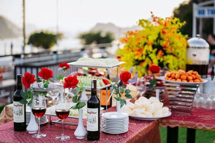 Halong Premium Cruise Full Day Tour From Hanoi: All Inclusive