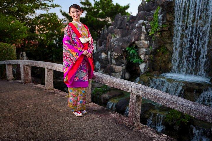 Walking around town in a kimono, you can choose your favorite kimono from the traditional Okinawan costumes "Ryuso", "Kimono", "Yukata" 《Hairset & Lipstick & Kimono & Rental Fee》All Comic Book