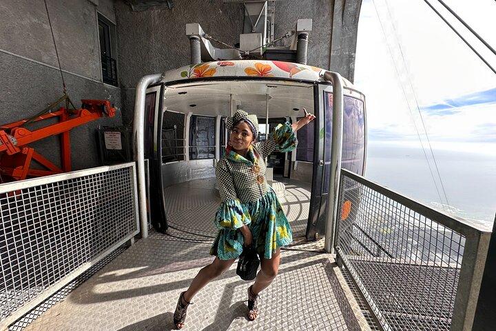 Table Mountain, Boulder's Penguins & Cape Point Private Tour from Cape Town