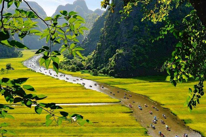 Ninh Binh Luxury Day Tour Small Group (Max of 9 Per Group)