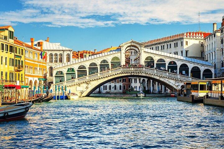 Private Audio Guided Walking Tour in Venice