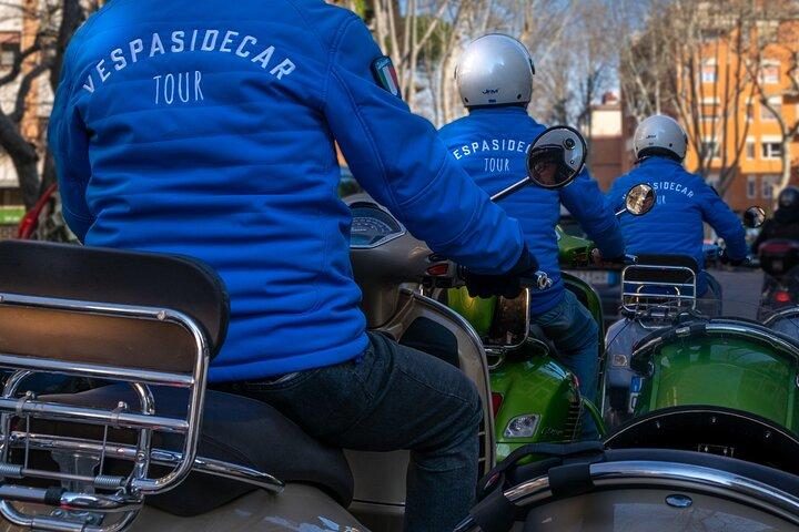 Rome Morning Vespa Sidecar Tour in Rome with Cappuccino