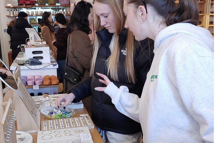 Private Teen + Young Adult Second-Hand Shopping in New York City