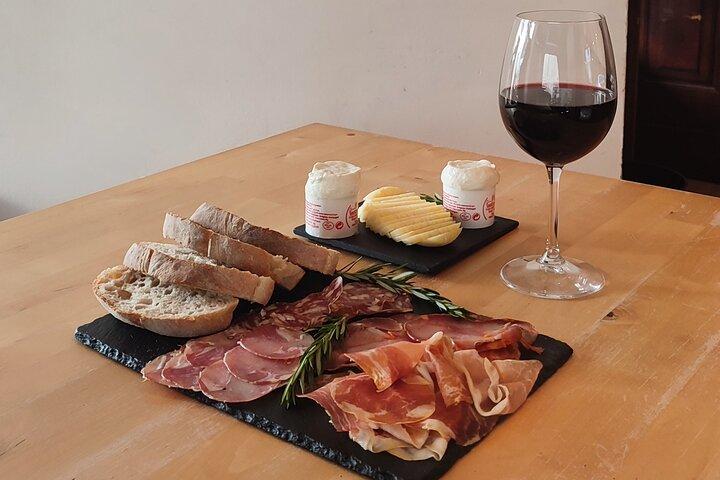 Ericeira Private Tour: 10 Tastings Food Tour