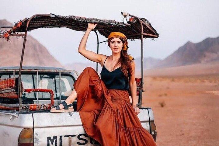 2-Day Tour of Petra and Wadi Rum