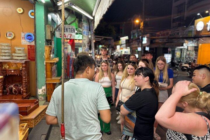Saigon Night Walking Food Tour - 100% No Tourist