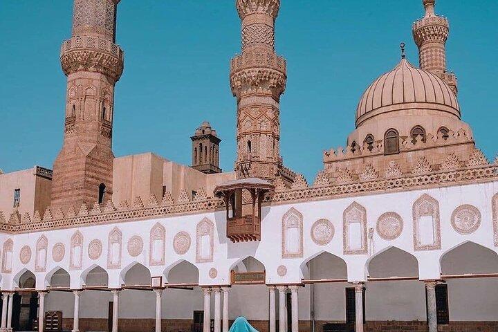 2-Day Private Tour in Cairo Pyramids: Old Cairo