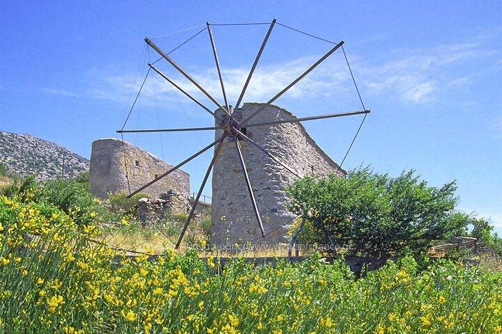 Lassithi Plateau & Knossos Palace! Tour from Heraklion