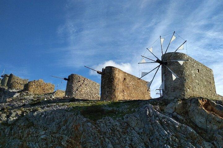 Lassithi Plateau & Knossos Palace! Tour from Heraklion