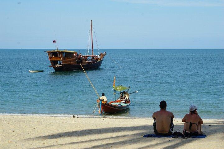 Full Day Chantara Pirate Junk Boat Koh Phangan Cruise with Sunset