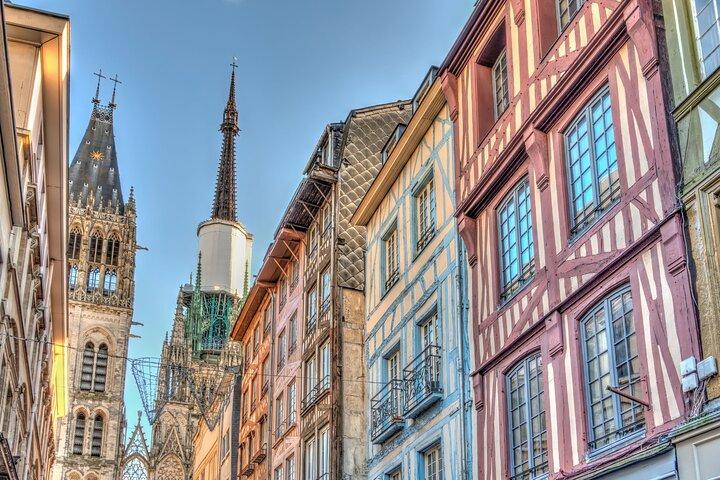 Private Custom Walking Guided Tour in Rouen