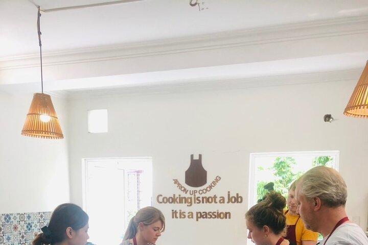 Hanoi Cooking Class Learning 5 Dishes including Banh Xeo
