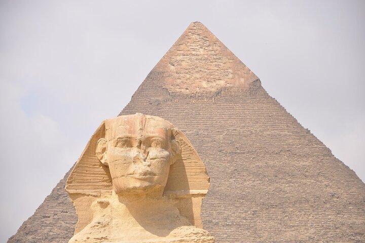 From Sharm El Sheikh: Cairo Pyramids Full-Day Tour by Plane