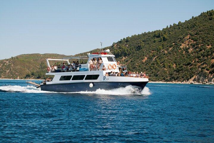 From Ouranoupolis: Mount Athos Monasteries Sightseeing Cruise