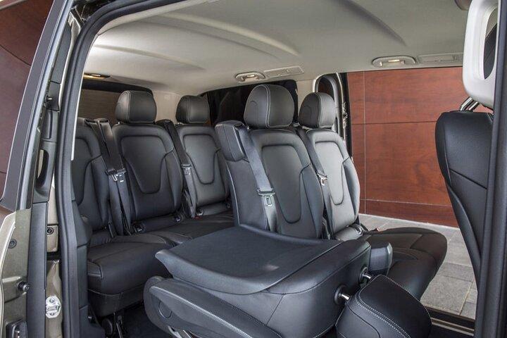 Arrival Private Transfer Luxury Van LIN airport to Milan