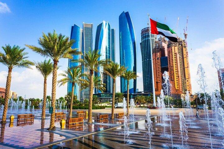 Abu Dhabi City Tour: Sightsee the Best of Abu Dhabi From Dubai