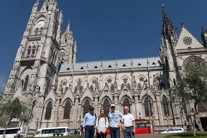 Quito City Tour - Middle of the World and Teleférico (Cable Car)