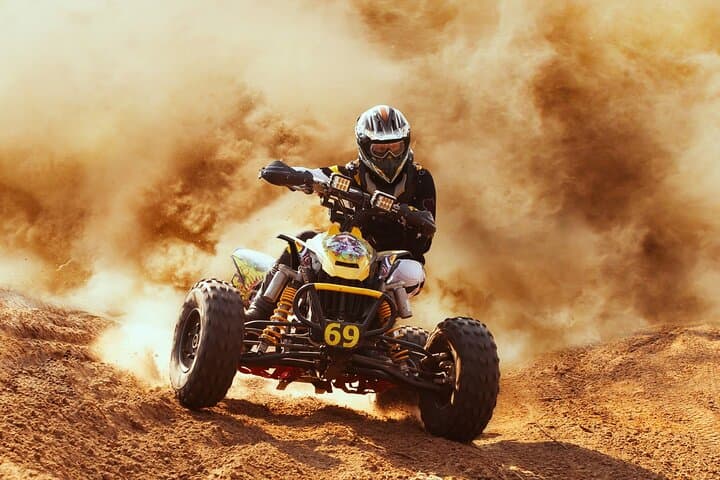 Dubai Desert Safari: 4x4 Dune Bashing, Camel Ride & BBQ Dinner