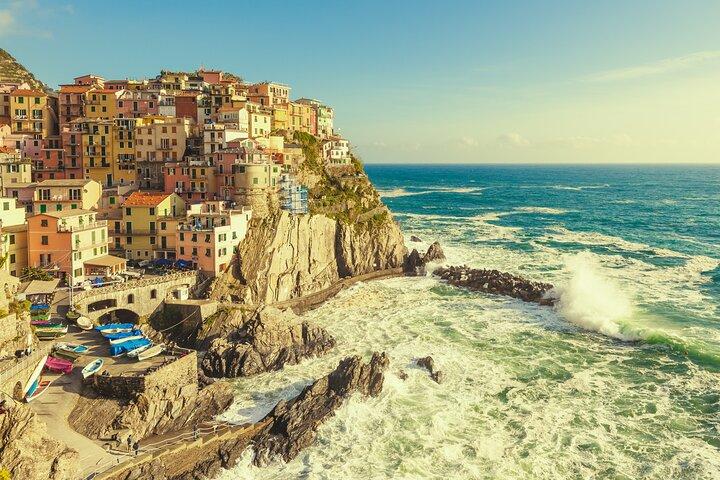 Cinqueterre and Portovenere Full Day Tour from Florence