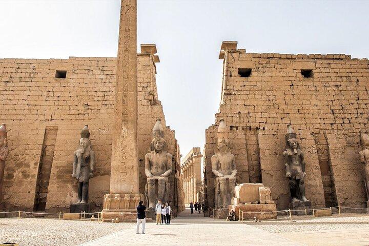 4 Nights Cruise- Luxor to Aswan, Hot air balloon & Abu Simble