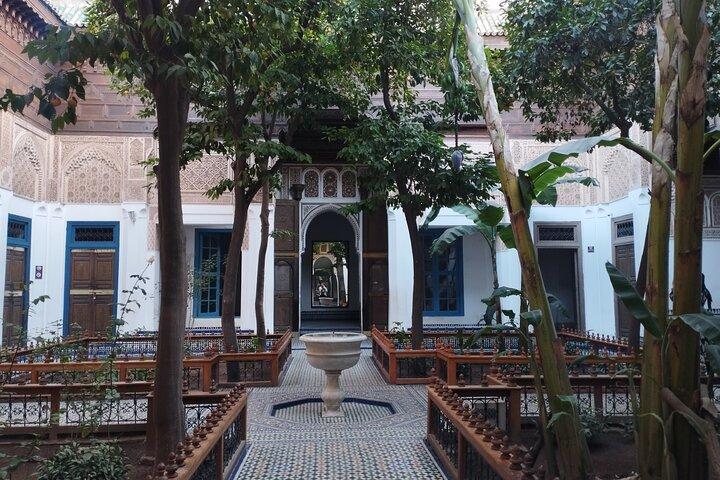 Marrakech Luxury Private Day Tour with Hotel Pickup