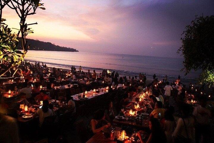 Bali Romantic Seafood Dinner under sunset jimbaran Beach