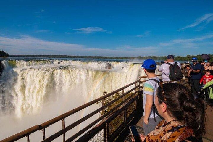 Full Day tour Argentinean Iguazú Falls with Jungle Adventure