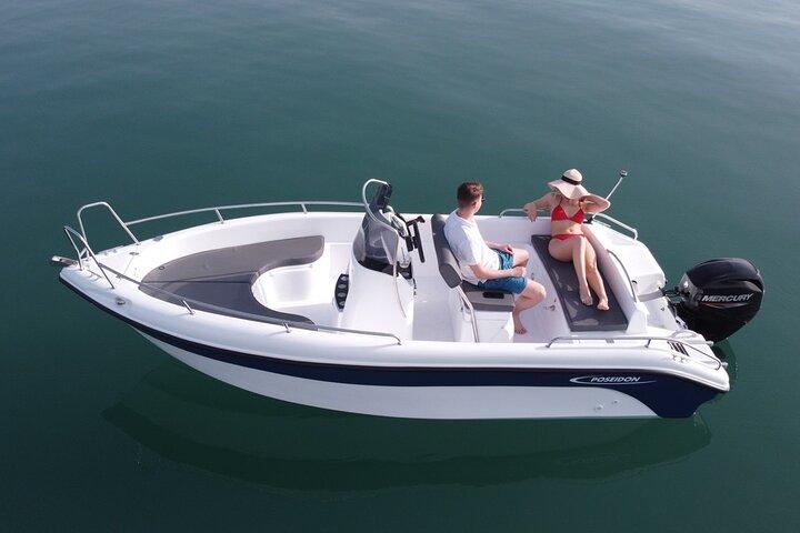 Santorini Half-Day Boat Rental Without License