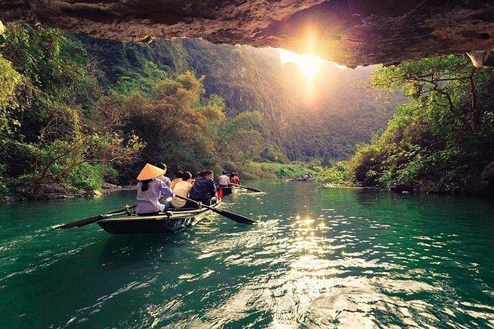 Best Private Day Trip Hanoi to Ninh Binh: Multiple Options