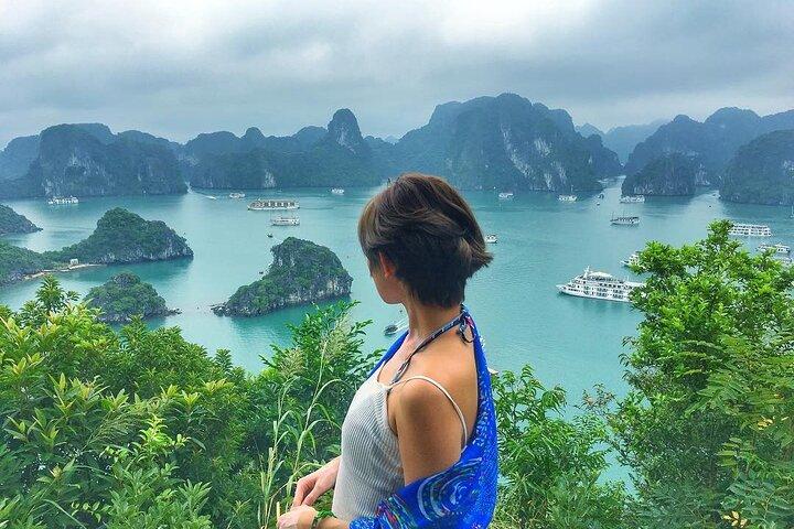 Premium Halong Bay Cruise – All Inclusive from Hanoi or Halong