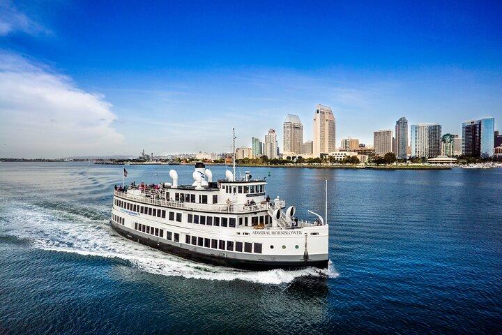 City Cruises San Diego: Gourmet Dinner Cruise & Skyline Views