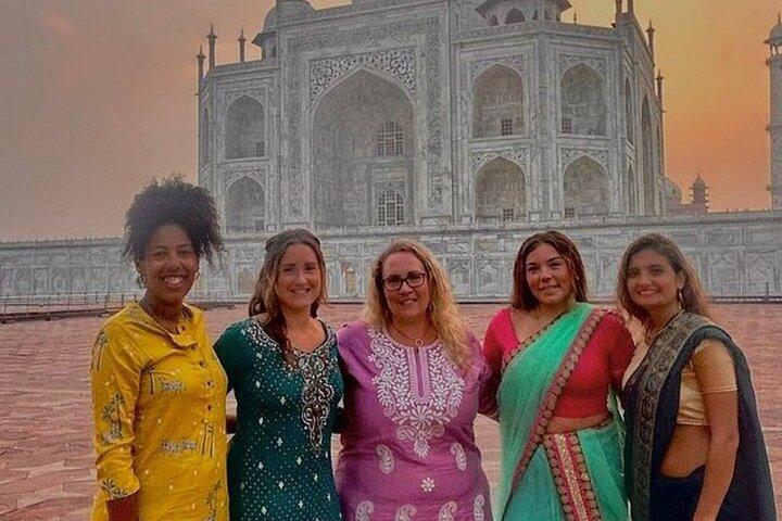 Private Day Tour Of Tajmahal And Agra Fort From Delhi By Car