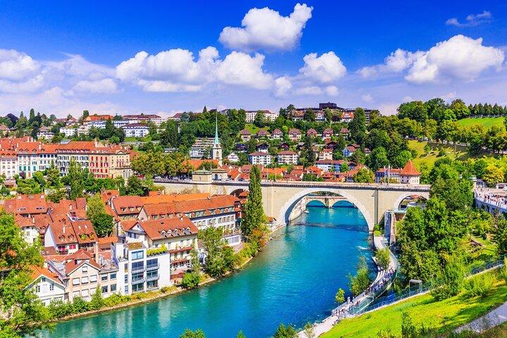 Bern : Private Walking Tour with a Local Guide (Private tour)